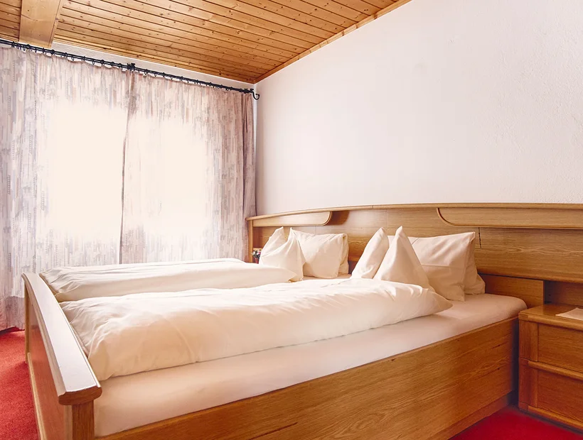 Doppelzimmer mit Balkon